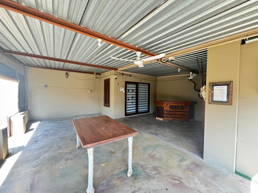 3 Bedroom Property for Sale in Waterkloof East North West